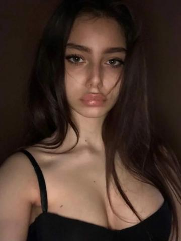Ася
